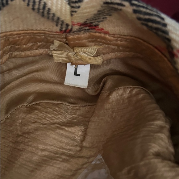 Burberry Beige and Black Plaid Hat - Picture 4 of 5